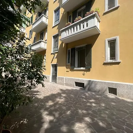 Apartamento Divini Gae Aulenti Milán