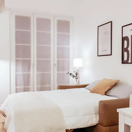 Top In The Center Balcony+wi-fi+panorama Apartment Milan