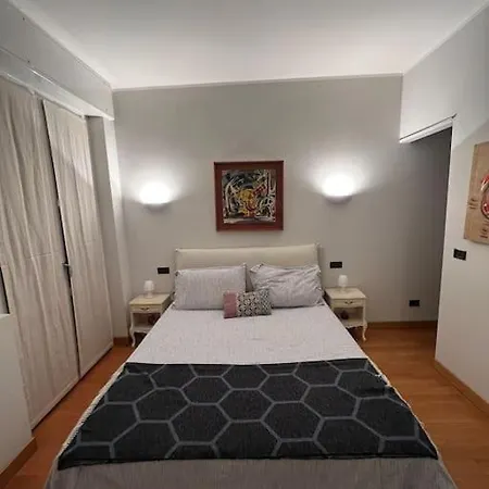 Luxury Duomo - Sansiro 아파트 밀라노