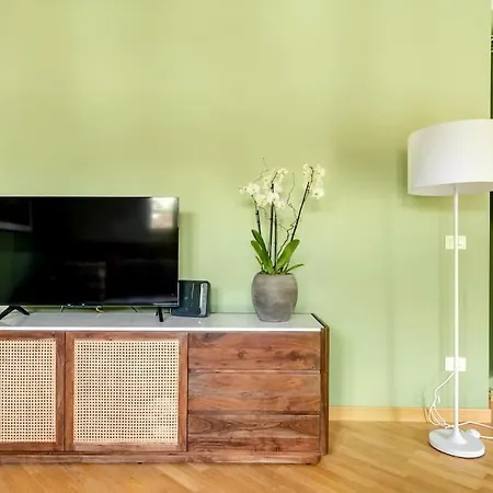 The Color-block House Apartment