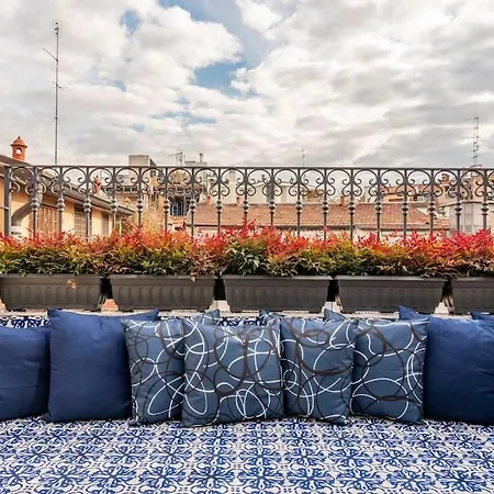 The Color-block House Mailand