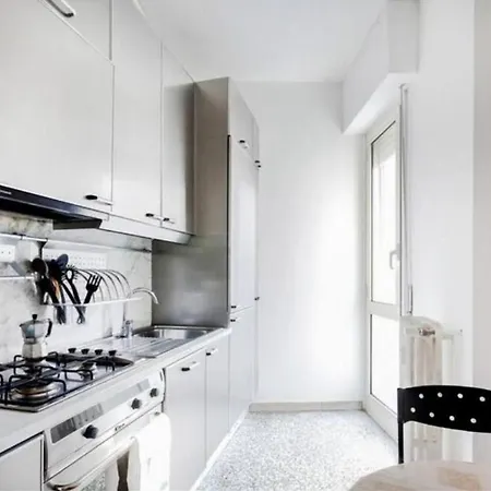 Porta Romana Comfortable Flat Con Balcone * Mailand