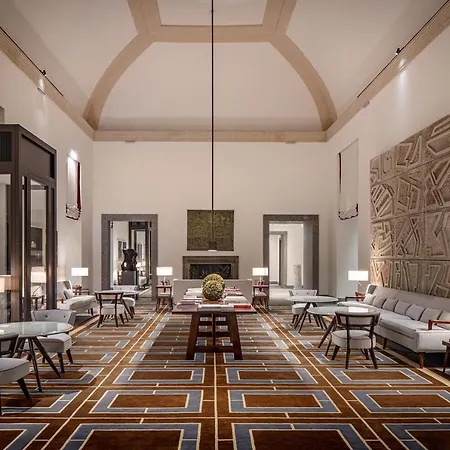 Portrait - Lungarno Collection Милан