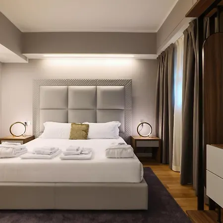 Prestige Boutique -piazza Duomo Milaan