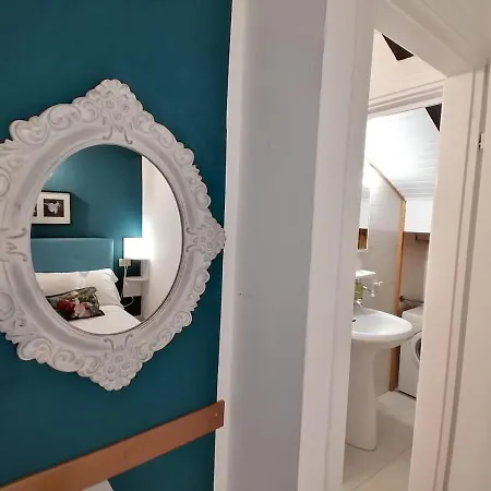 Mercanti Attic Version *