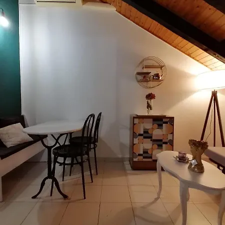 Mercanti Attic Version * Milan