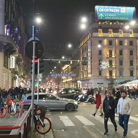 Open Space In Porta Venezia