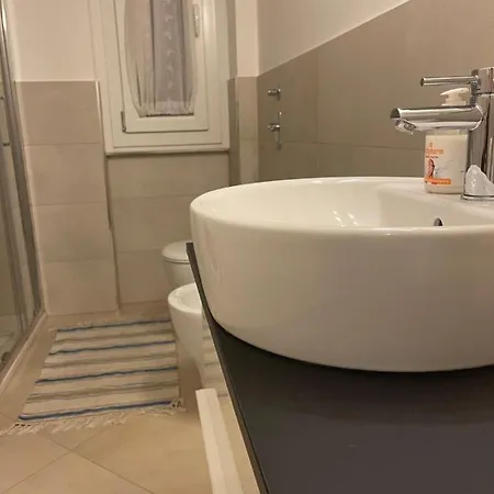 Lägenhet Easy Italy Balcony Milano