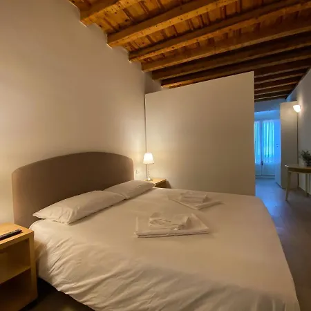 [milano-darsena] Navigli- C'era Volta Casa