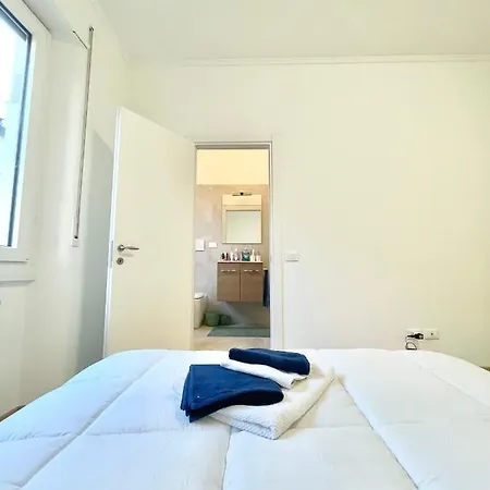 Πανσιόν Camera Con Bagno Privato Interno - Zona Bocconi Μιλάνο