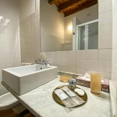 [milano-darsena] Navigli- C'era Volta Casa Milano