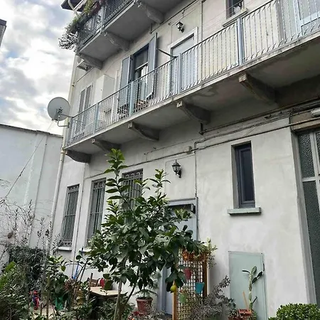 Rei Apartamento Milán