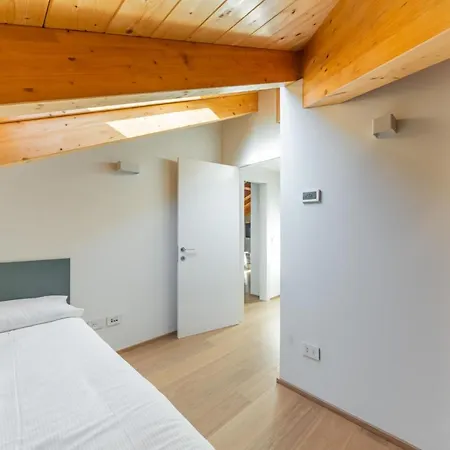 Easylife - - Pisacane 19 - Porta Venezia 아파트