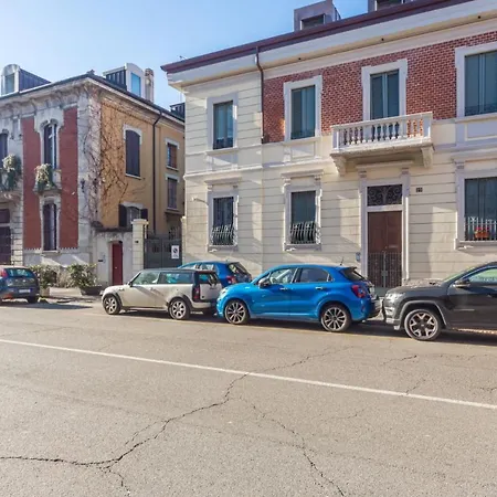 Easylife - - Pisacane 19 - Porta Venezia 아파트 *