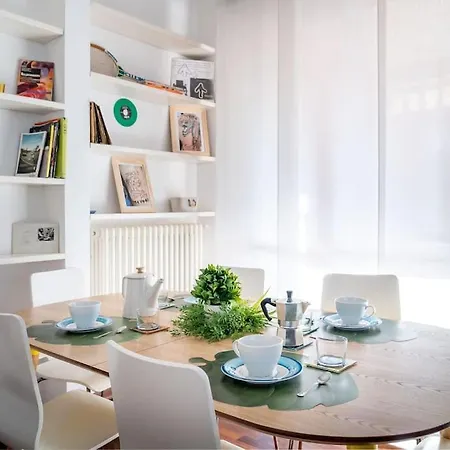 Duomo-portaromanaxxl Terrace & Free Parking Apartment *