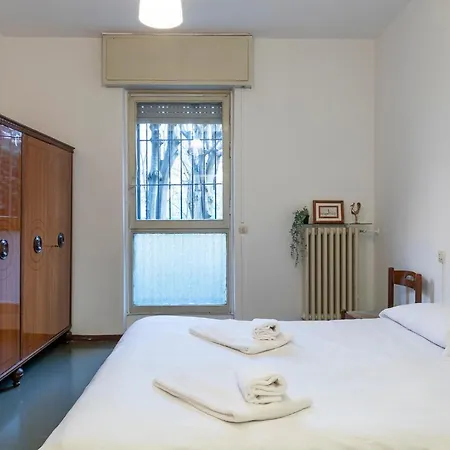 I Host - Falck 19 מילאנו