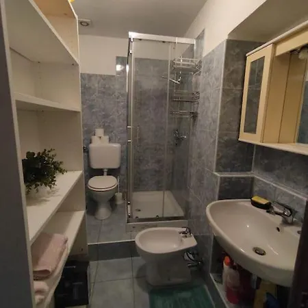 شقة Ripa 125 *