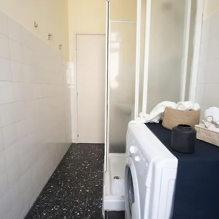 Апартаменты Apt 2 Linate - Duomo A 10 Min Милан