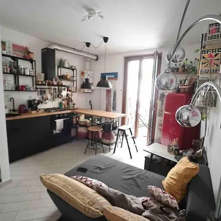 Garden House In Historic Lively Neighbourhood ميلان