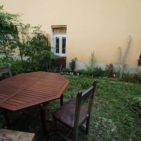 شقة Garden House In Historic Lively Neighbourhood ميلان