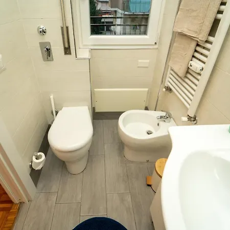 Trilocale Con Parcheggio Privato Hotel *