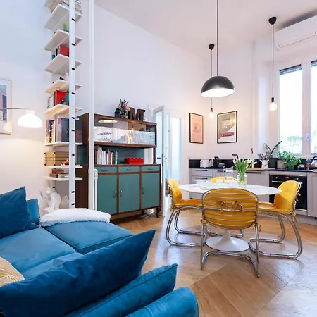 The Boutique - Downtown 2 *