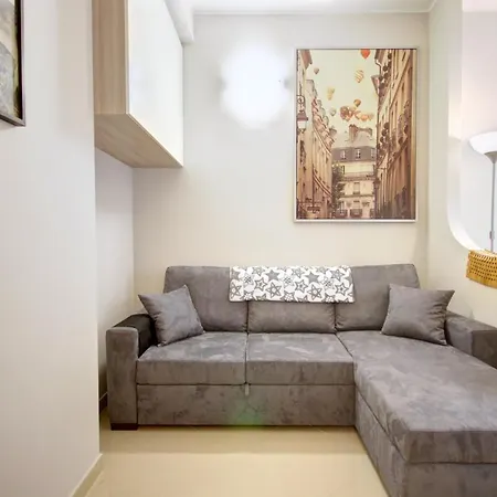 Milanrentals - Charlie * Milan