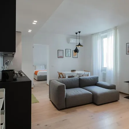 Easylife - Moderno Bilocale A Due Passi Dai Bastioni Di Porta Venezia E Dallo Splendido Parco Cittadino Indro Montanelli * 밀라노