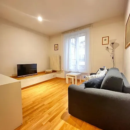 Kibilu - Via Guido D'arezzo Apartman *