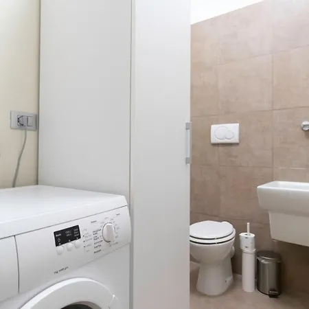 Apartment Italianway - The B Village New *