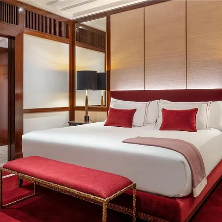 Portrait - Lungarno Collection