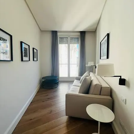 Apartament Piazza Affari - Center *