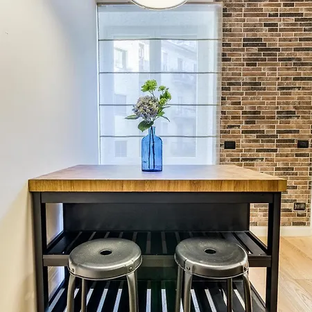 Beplace In San Babila Appartement