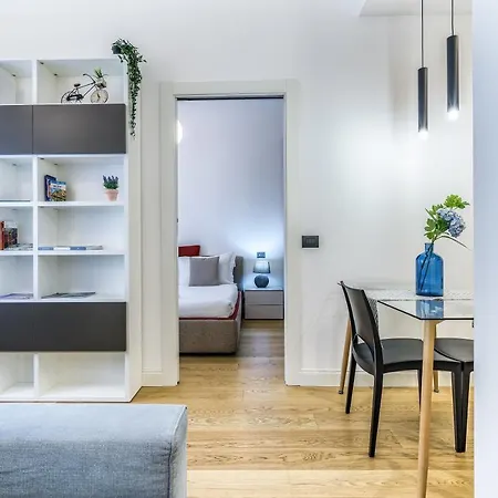 Beplace In San Babila Milaan