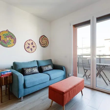 Renovated Politecnico Terrace Apt 아파트 *