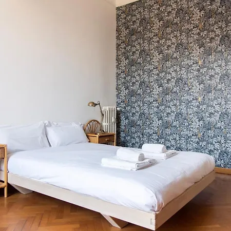 Youhosty - Ponte Vetero 21 Милан