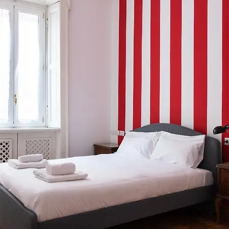 Youhosty - Ponte Vetero 21 * Милан