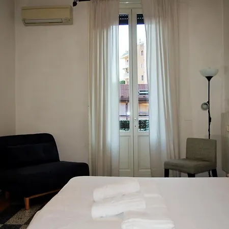 Incantevole De Angeli Milano