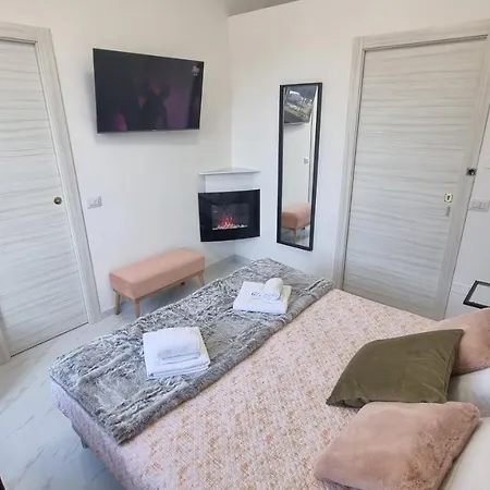 Casa Storica Piazza 5 Giornate 4*