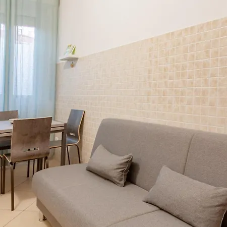 Bnbutler - Pellegrino Rossi, 42 - Ampio E Comodo Per 5 * Milano