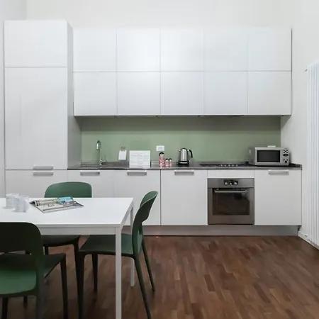 Italianway Easy - Piero Della Francesca 19 A Milán