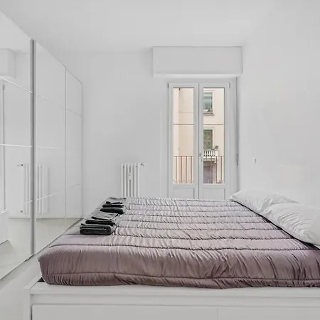 Its - Mantegazza 20 Apartment Milan