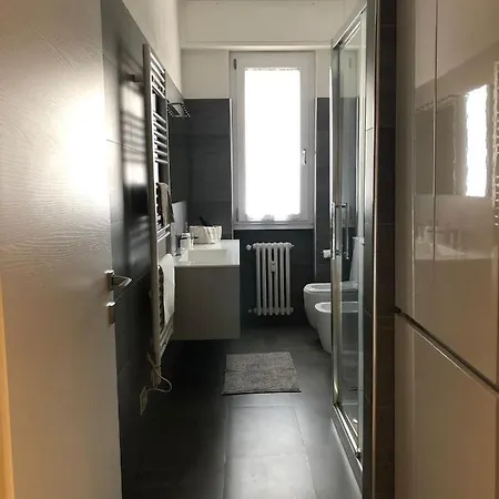 Morivione - Bocconi Free Parking *