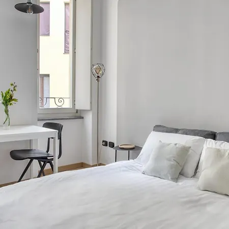 Joivy Elegant Flat Easy Access To Centre