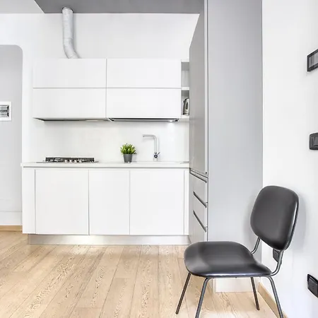 Joivy Elegant Flat Easy Access To Centre Milan