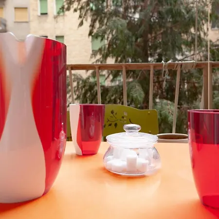 Bnbutler - Casa Lario - Isola District Διαμέρισμα *