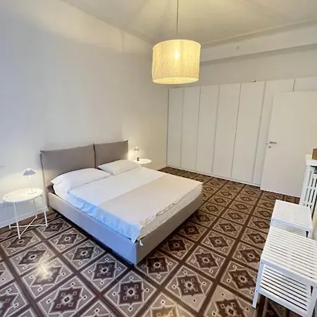 Bilocale Cenisio - Mico - Sempione Apartamento Milão