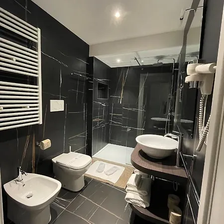 & Urban Padel Aparthotel 4*