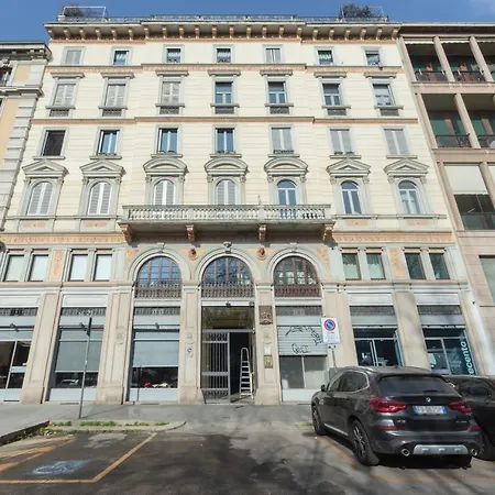 Guesthost - Arco Della Pace * Μιλάνο