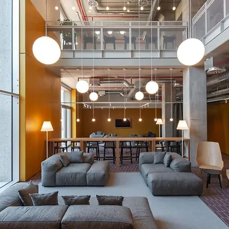 Cozy And Spacious At Giovenale Student In The Heart Of شقة *